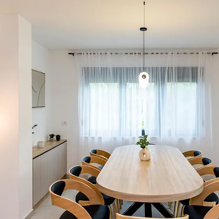 Antica By Interhome Vila